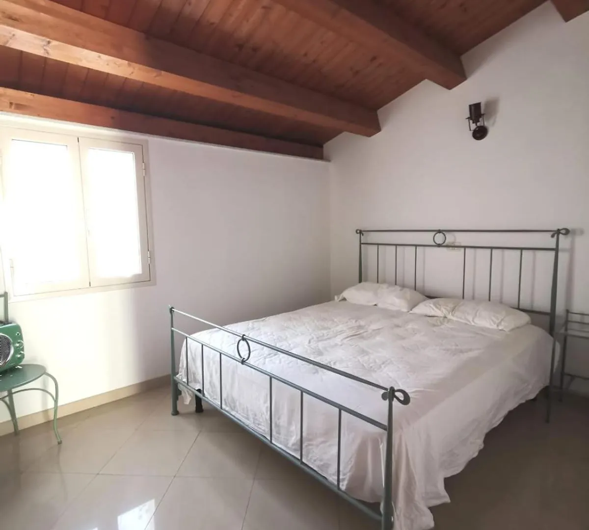Casa Elegante Con Terrazzino In Centro Paese Villa Sant'Agata di Militello 0*,  Italy